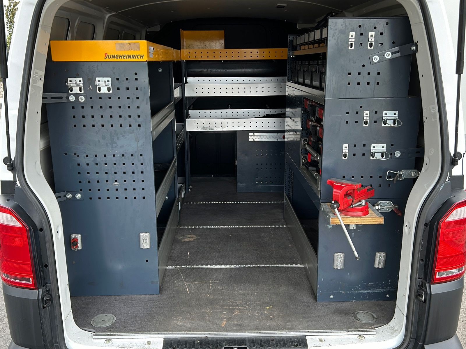 Volkswagen T6 2.0 TDI Standheizung+PDC+Werkstatt 8