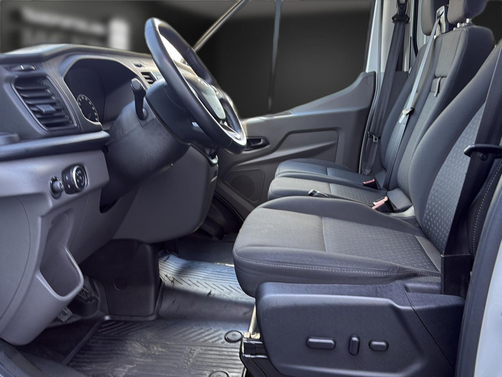 Ford Transit 310 L2 Doka Trend 7-Sitze+Klima+Tempomat 7