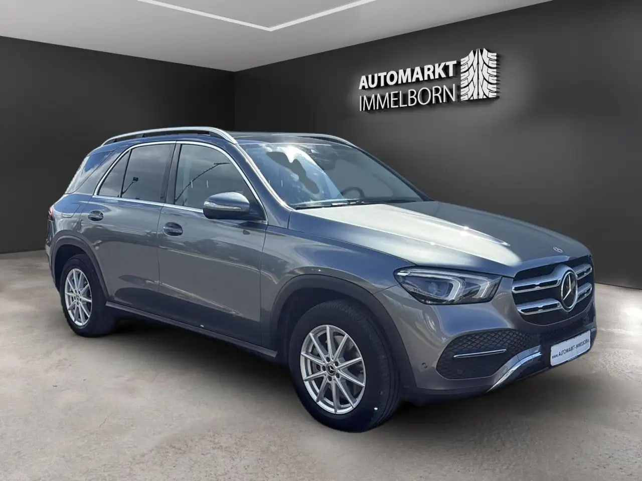 Mercedes-Benz GLE 300 d Luftfeder*Pano*Burmest*AHK*360*Distro*