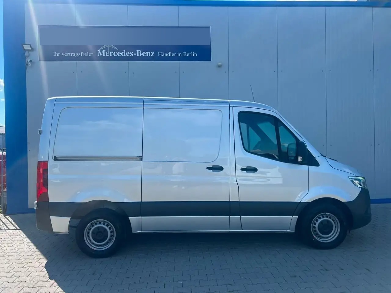 Mercedes-Benz Sprinter 314 AUTOMATIK NAVI TOTWINKEL KAMERA LED 5