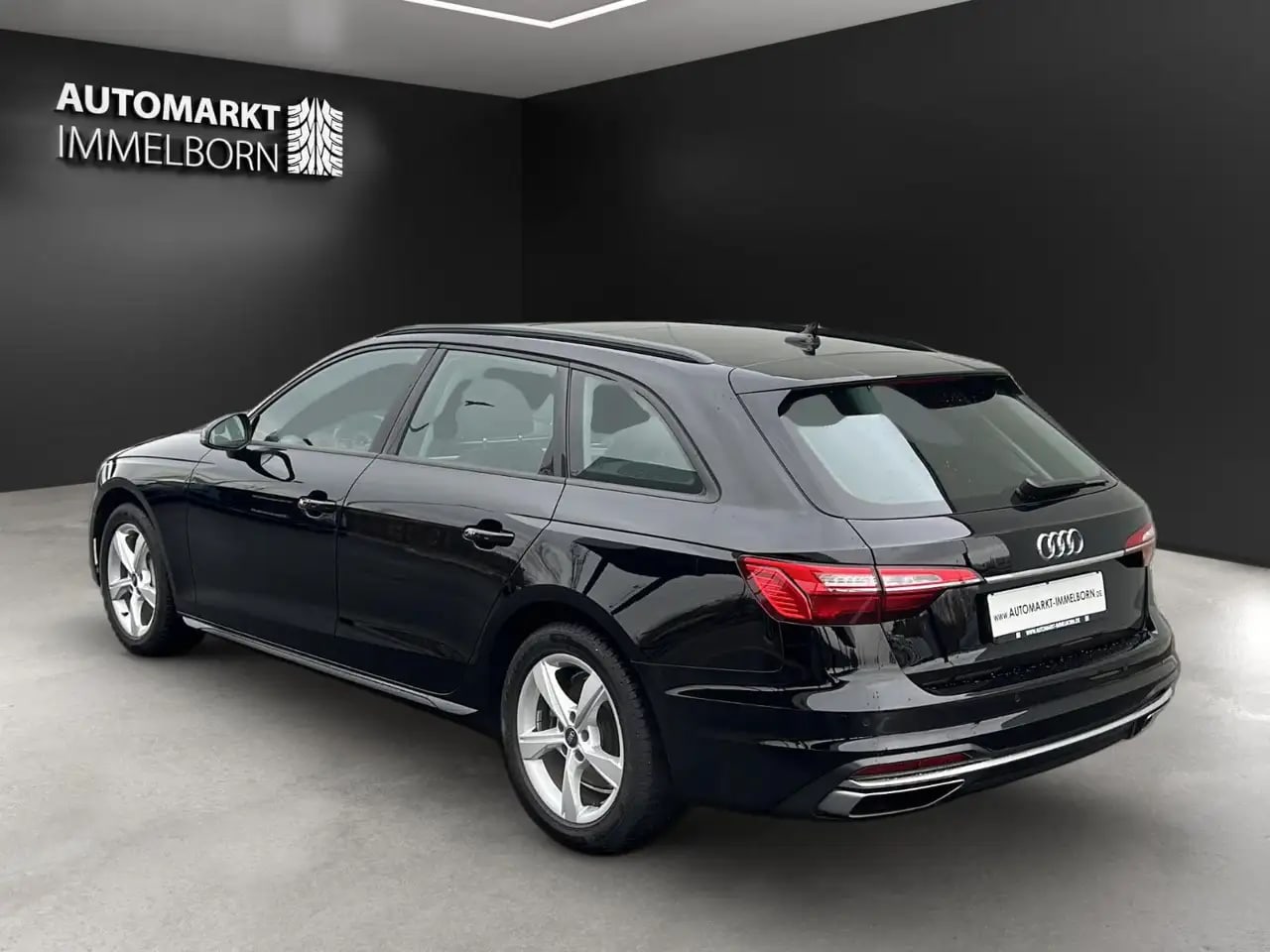 Audi A4 204ps advanced Pano*Virtual*ACC*LED*DAB*17 5