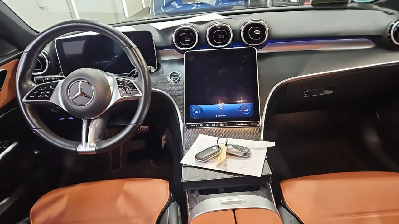 Mercedes-Benz C 300 d 18*Kamera*2FarbigLeder*Distro*STHZG*LED* 7