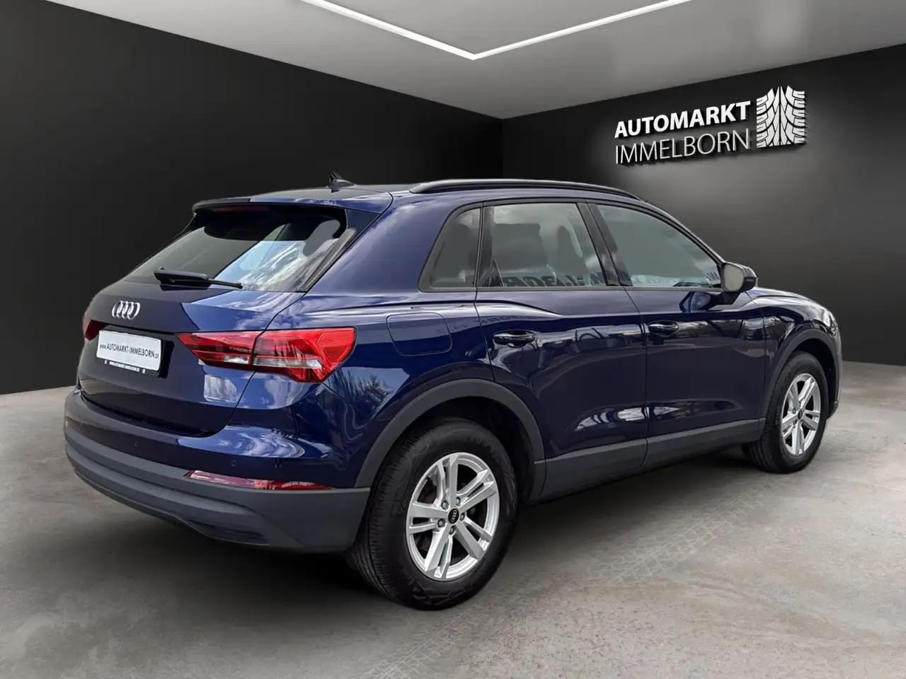 Audi Q3 35 TDI Virtual*LED*NaviTouch*SPUR*VKZ*Tempo*L 8