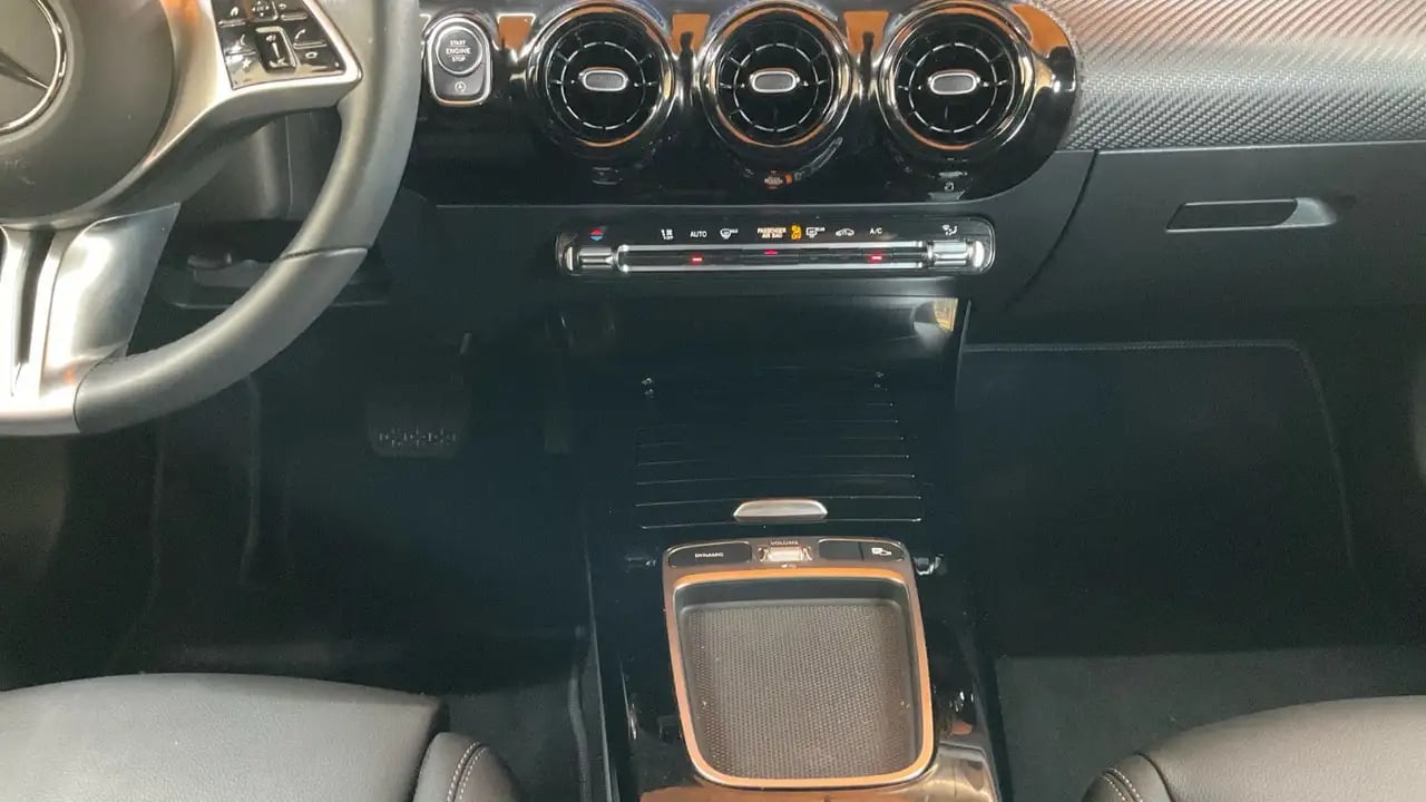Mercedes-Benz A 200 Kamera*LED*NaviTouch*DigTacho*DAB*1Hand 8