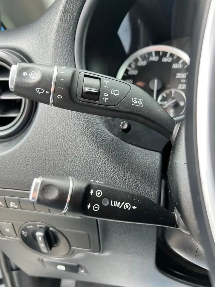 Mercedes-Benz Vito 119 LANG 7G KLIMA WEBASTO NAVI KAMERA LED 19