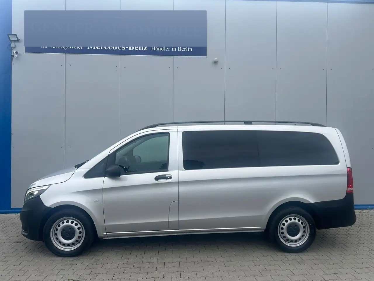 Mercedes-Benz Vito 119 d LANG 9G NAVI LED WEBASTO KAMERA AHK 4
