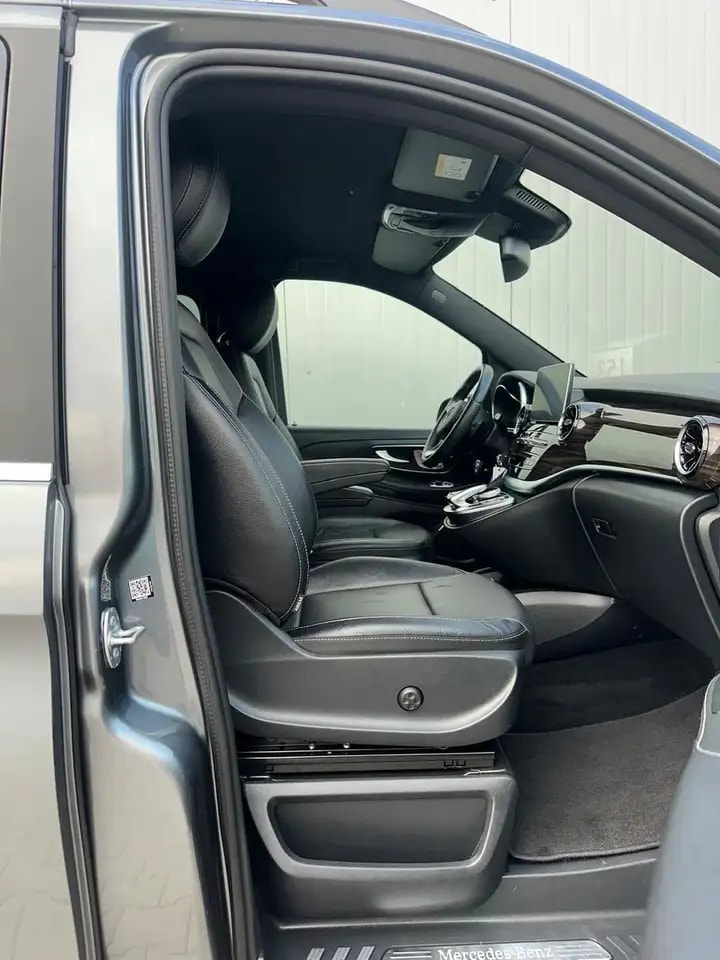 Mercedes-Benz V 300 LANG 4M LIEGEPAKET WEBASTO LED 3x EL.TÜREN 14
